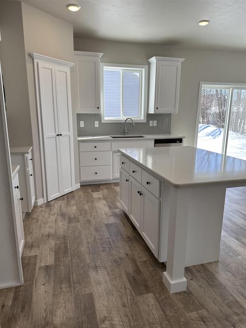 W6561 Ethan Drive, Appleton, WI 54915 photo 7