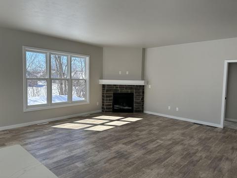 W6561 Ethan Drive, Appleton, WI 54915 photo 8