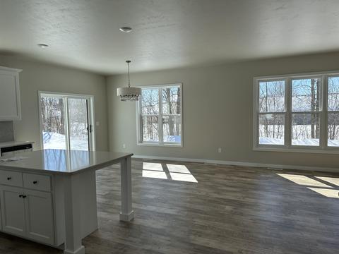W6561 Ethan Drive, Appleton, WI 54915 photo 4
