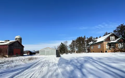 w2522 Dakota Avenue, Berlin, WI 54923