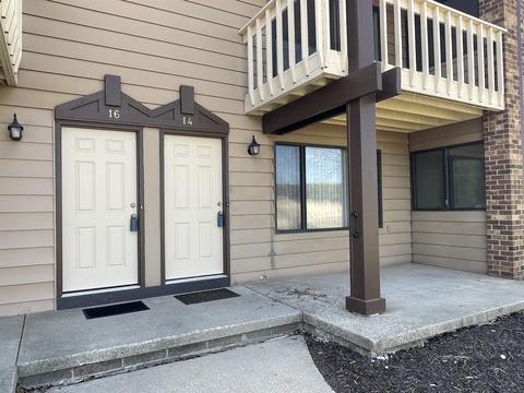 1751 Eldorado Dr #14, Green Bay, WI 54302