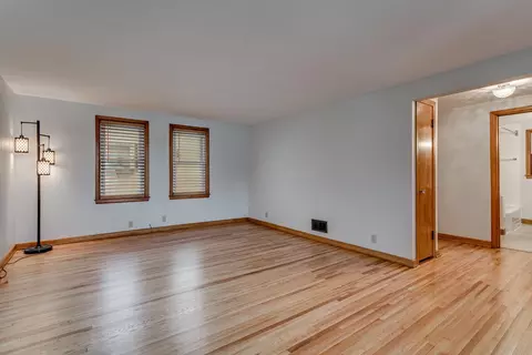 2 Cherry Ct, Appleton, WI 54915 photo 7