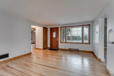 2 Cherry Ct, Appleton, WI 54915 photo 6