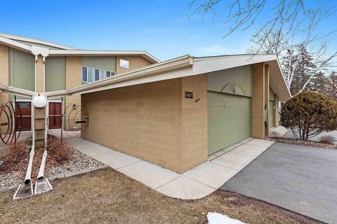 1227 Nicolet Cercle, Appleton, WI 54914