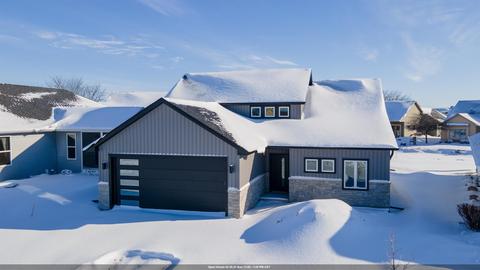873 Eden Ct, Menasha, WI 54952
