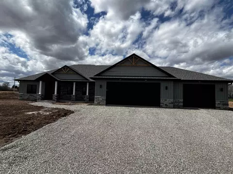 N2411 Lizzy Lane, Kaukauna, WI 54130
