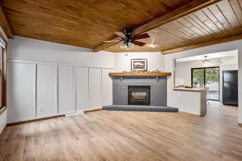 720 S Westhaven Pl #E, Appleton, WI 54914 photo 3