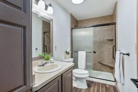 720 S Westhaven Pl #E, Appleton, WI 54914 photo 9