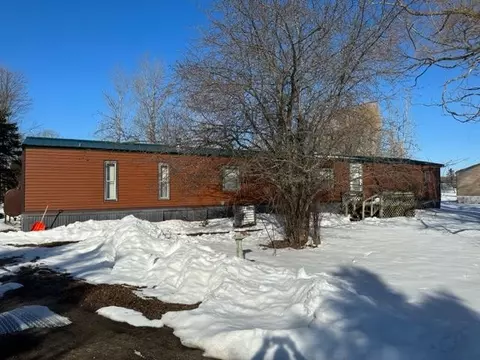 1283 Melissa Blvd, Little Suamico, WI 54141