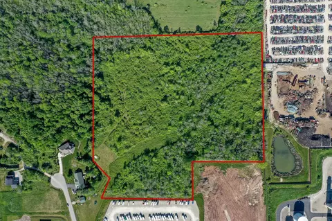 Rockwood Lane, Neenah, WI 54956