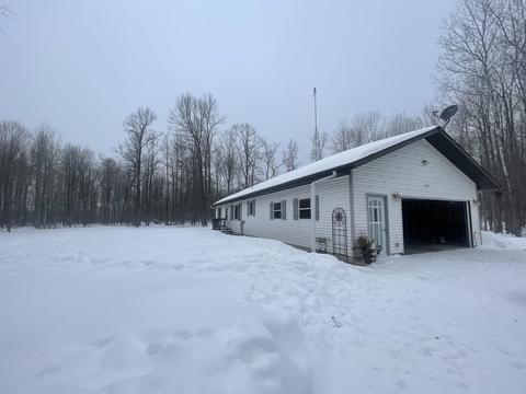5419 Dorzok Trl, Tipler, WI 54542