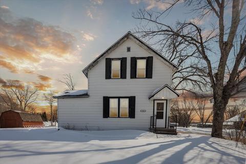118 Knapp St, Suring, WI 54174