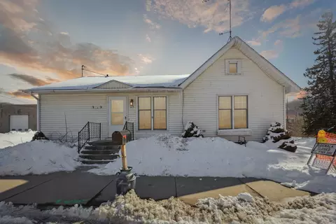 125 W Ramsdell St, Marion, WI 54950