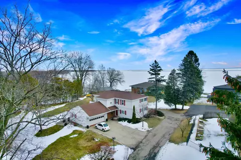 1820 1st St, Menominee, MI 49858