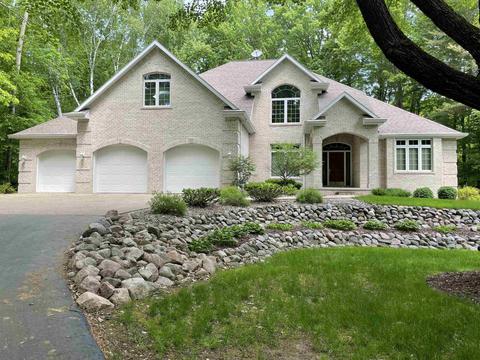 3430 Shady Ln, Green Bay, WI 54313