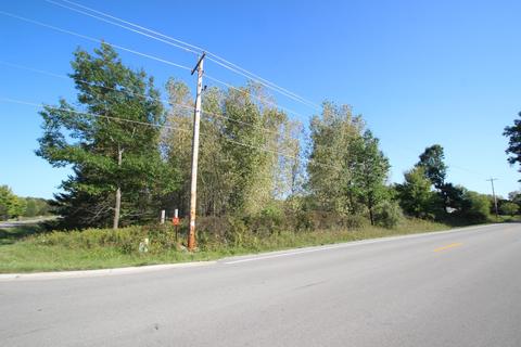 Mapleview Court, Hobart, WI 54155