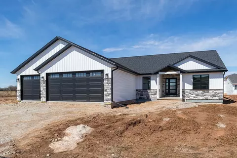 2888 E Turquoise Ln, Appleton, WI 54913