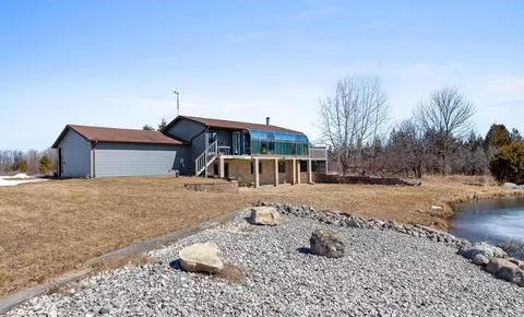 e5887 10th Road, Algoma, WI 54201