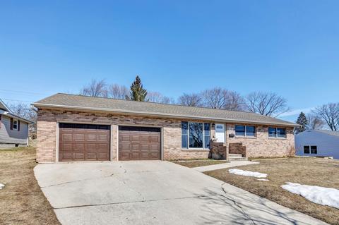 705 Lincoln St, Kewaunee, WI 54216