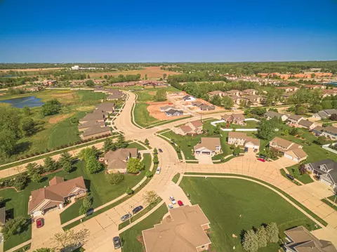 E Corridor Drive, Appleton, WI 54913 photo 14