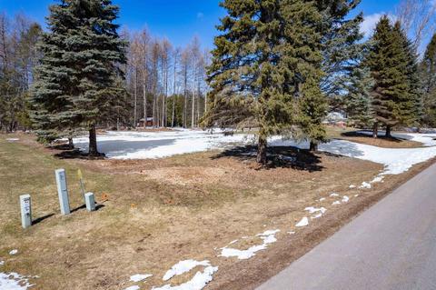 Sharon Rose Court, Appleton, WI 54913