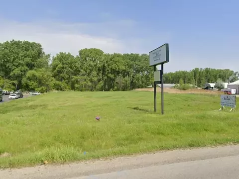 1111 N Military Ave, Green Bay, WI 54303