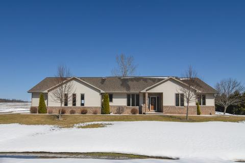 w2166 Ray Road, Seymour, WI 54165