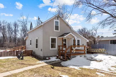 509 Waupaca St, Fremont, WI 54940