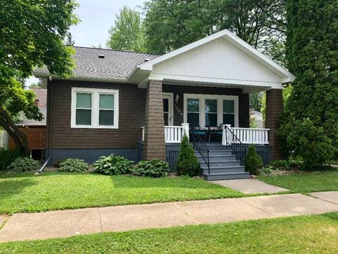 1200 Cass St, Green Bay, WI 54301