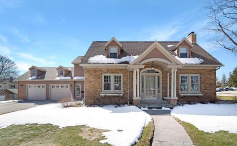 2109 Park Ave, New Holstein, WI 53061