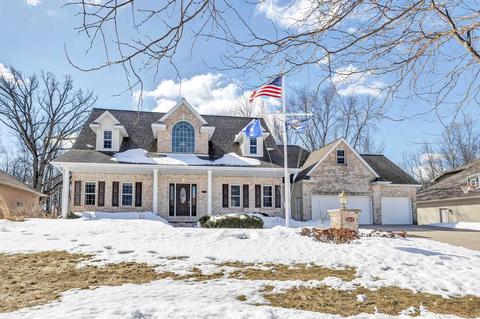 3144 Warm Springs Dr, Green Bay, WI 54311