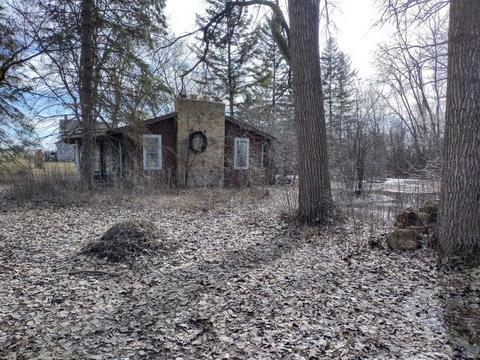 n9462 Van Dyne Road, Van Dyne, WI 54979