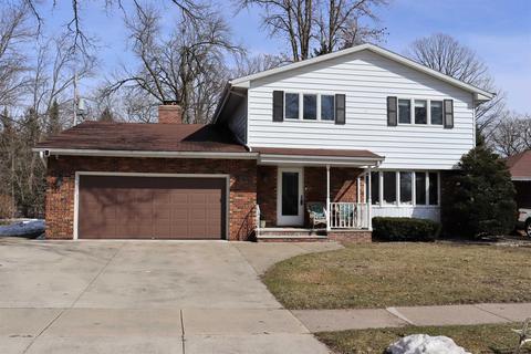 1700 N Viola St, Appleton, WI 54911