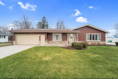 1508 Pleasant Ave, New Holstein, WI 53061