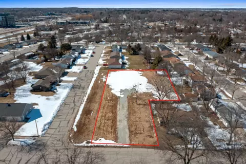 Briquelet Street, Green Bay, WI 54304