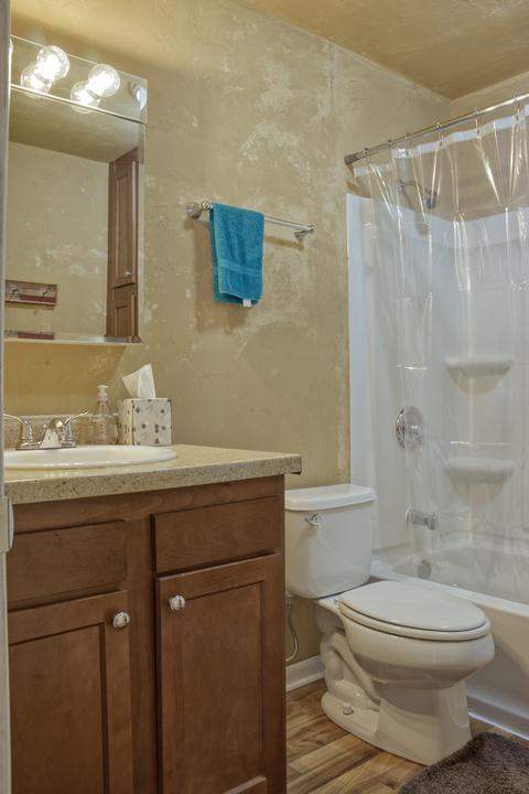 1504 E Dall Ave, Appleton, WI 54911 photo 8