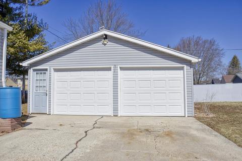 1504 E Dall Ave, Appleton, WI 54911 photo 11