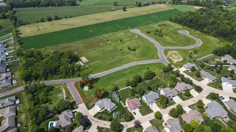 Tana Lane, Menasha, WI 54952