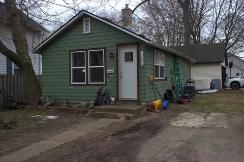 309 E Commercial St, Appleton, WI 54911