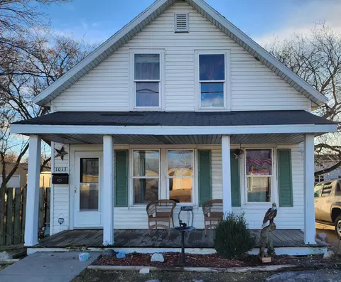 1013 Velp Ave, Green Bay, WI 54303