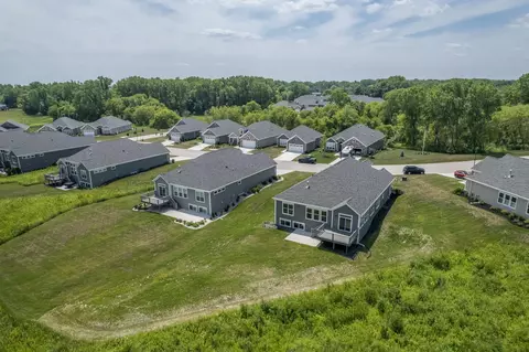 2256 E Baldeagle Dr, Appleton, WI 54913 photo 41