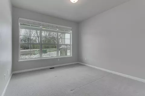 2256 E Baldeagle Dr, Appleton, WI 54913 photo 3