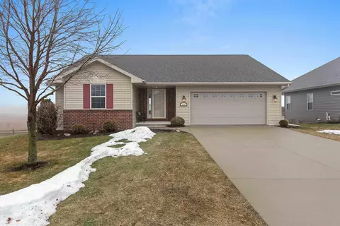 2038 Wisteria Cir #2038, Green Bay, WI 54313