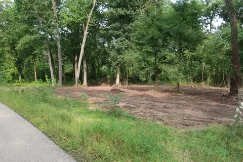 Chestnut Court, Green Lake, WI 54941