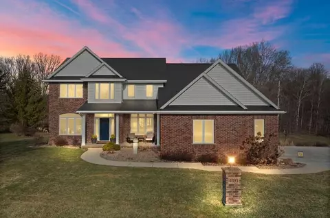 4393 Touchstone Dr, Oneida, WI 54155