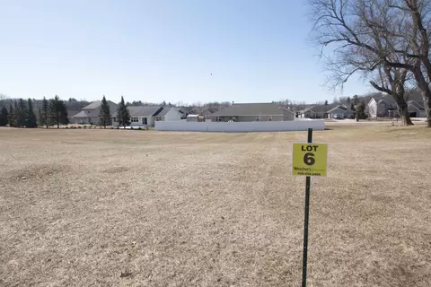 3429 Glendale Ave #6, Howard, WI 54313
