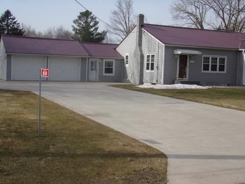 w149 Center Street, Krakow, WI 54137