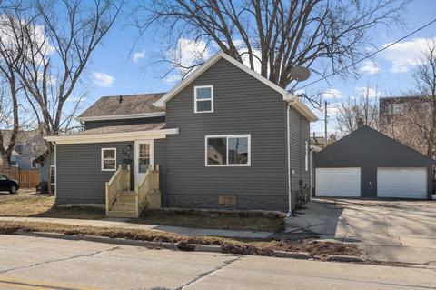 220 Smith St, Neenah, WI 54956