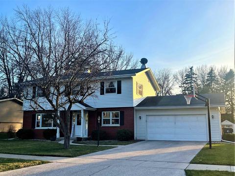 736 Nakoma Ave, Fond Du Lac, WI 54935