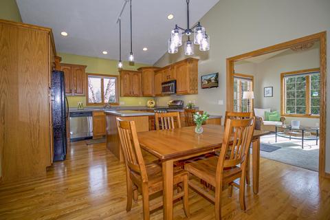3304 E Fallcreek Ln, Appleton, WI 54913 photo 7